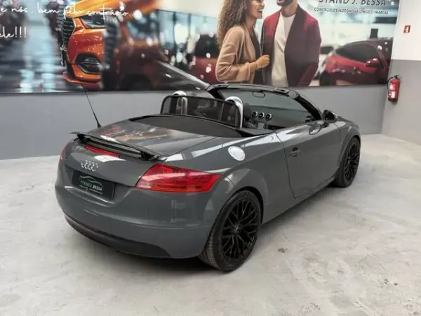 Audi TT Roadster 2007 - 15900 EUR, 174000 km - 174000km - foto 5 de 16