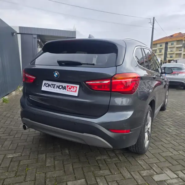 BMW X1 2017 - 17450 EUR, 275103 km - AUTO.MOTO.pt - 275103km - foto 6 de 24