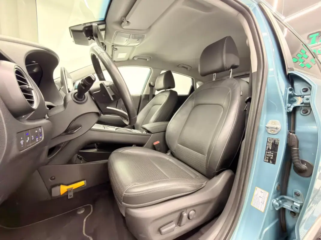 Hyundai Kauai 2018 - 18250 EUR, 165000 km - 165000km - foto 17 de 21