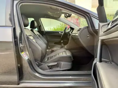 Volkswagen Golf 2018 - 17490 EUR, 134500 km - AUTO.MOTO.pt - 134500km - foto 6 de 38