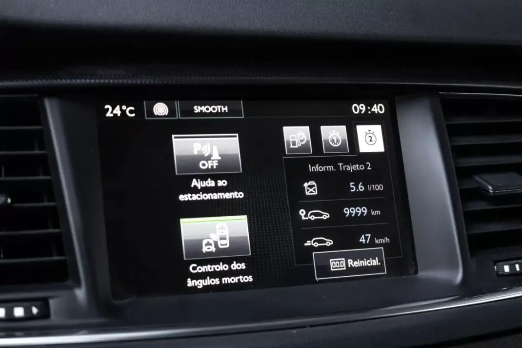 Peugeot 508 SW 2015 - 10790 EUR, 169943 km - 169943km - foto 38 de 41