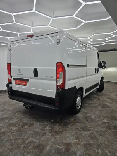 Peugeot BOXER 2.0 BlueHDi 435 L4H2 Premium 2017 - 15990 EUR, 168872 km - AUTO.MOTO.pt - 168872km - foto 22 de 30