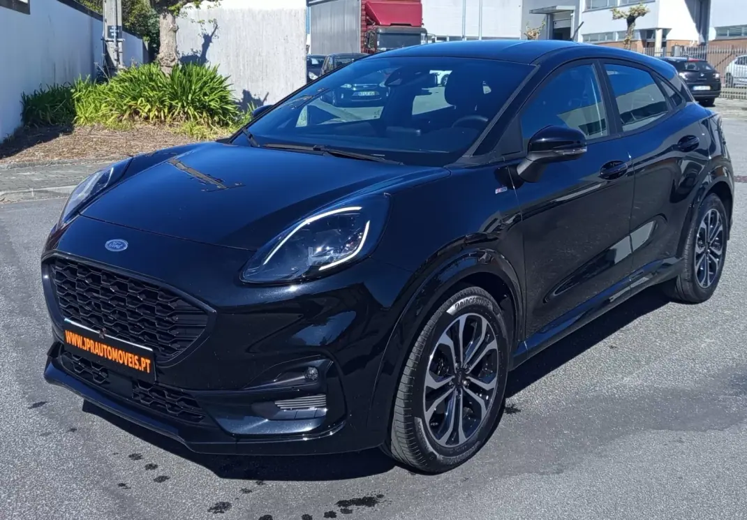Ford Puma 2022 - 16490 EUR, 76000 km - AUTO.MOTO.pt - 76000km - foto 1 de 18