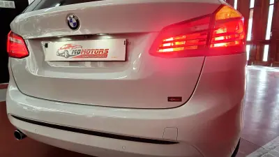 BMW 216 Active Tourer 2017 - 16990 EUR, 118407 km - AUTO.MOTO.pt - 118407km - foto 8 de 72