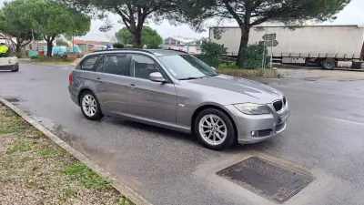 BMW 320 2010 - 12890 EUR, 157813 km - AUTO.MOTO.pt - 157813km - foto 15 de 41
