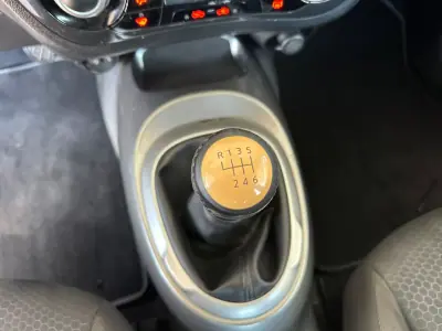 Nissan Juke 2011 - 11900 EUR, 217831 km - 217831km - foto 24 de 32