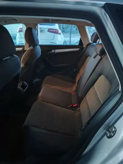 Audi A4 Avant 2009 - 12950 EUR, 231500 km - AUTO.MOTO.pt - 231500km - foto 15 de 36