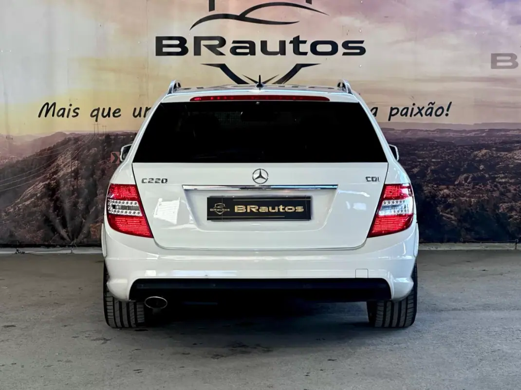Mercedes-Benz C 220 2009 - 12900 EUR, 235490 km - AUTO.MOTO.pt - 235490km - foto 7 de 26