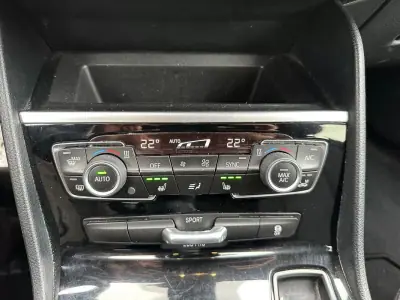 BMW 216 Gran Tourer 2016 - 12790 EUR, 231095 km - AUTO.MOTO.pt - 231095km - foto 11 de 14