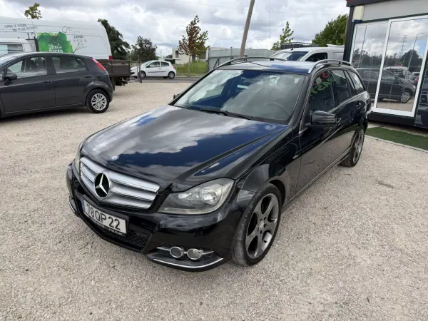 Mercedes-Benz C 250 2011 - 9870 EUR, 355230 km - AUTO.MOTO.pt - 355230km - foto 3 de 19
