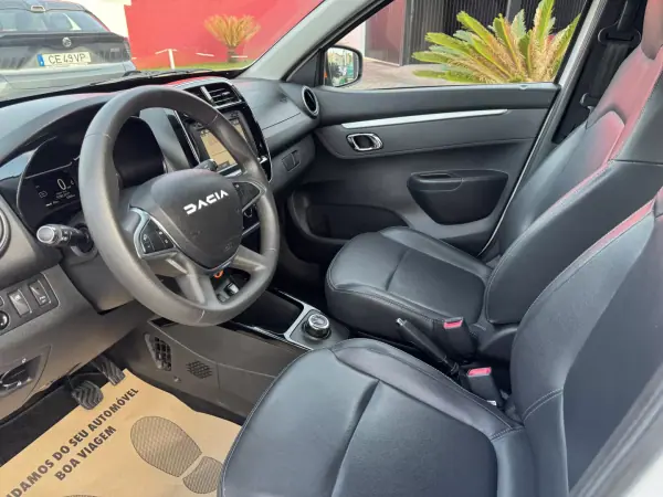 Dacia Spring 2023 - 12750 EUR, 83000 km - 83000km - foto 15 de 36