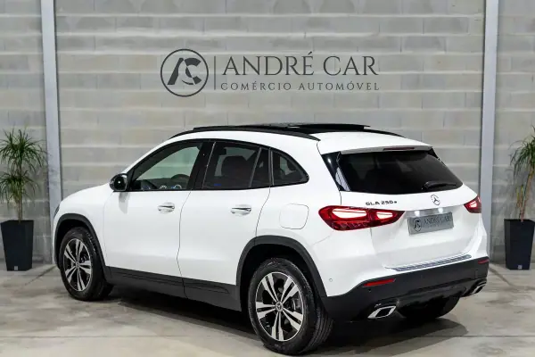 Mercedes-Benz GLA 250 2024 - 38450 EUR, 31091 km - AUTO.MOTO.pt - 31091km - foto 8 de 56