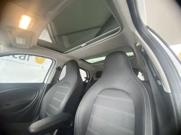 Smart ForFour 2019 - 11490 EUR, 41490 km - AUTO.MOTO.pt - 41490km - foto 11 de 12
