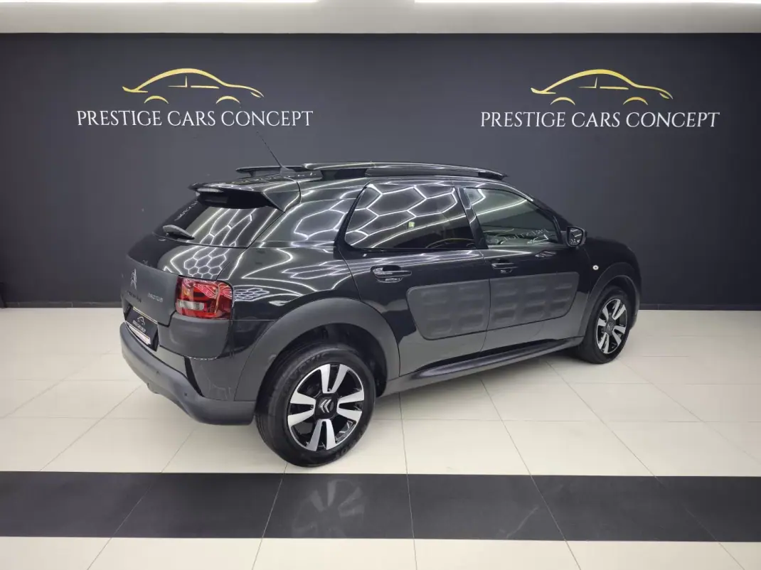 Citroën C4 Cactus 2015 - 10950 EUR, 186687 km - 186687km - foto 3 de 46