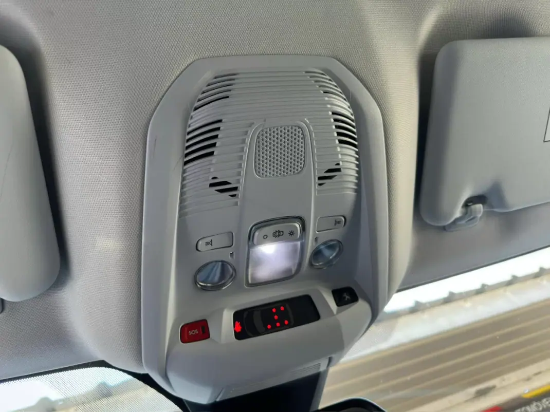 Peugeot 5008 2021 - 25900 EUR, 124114 km - AUTO.MOTO.pt - 124114km - foto 23 de 30