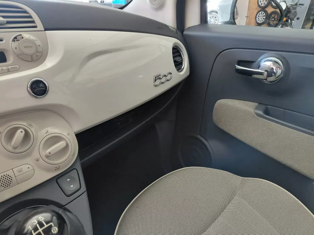 Fiat 500 2009 - 6950 EUR, 125000 km - AUTO.MOTO.pt - 125000km - foto 15 de 18