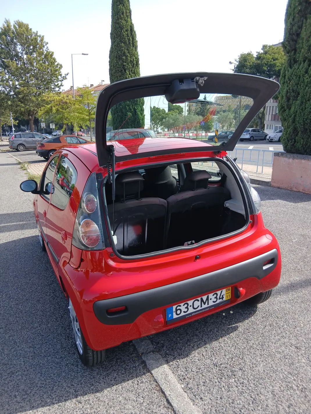 Citroën C1 2006 - 3750 EUR, 200000 km - 200000km - foto 5 de 11