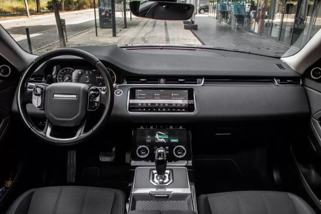 Land Rover Range Rover Evoque 2020 - 32990 EUR, 84922 km - AUTO.MOTO.pt - 84922km - foto 40 de 56