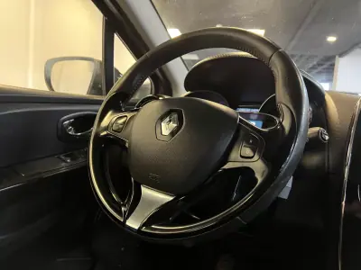 Renault Clio 2013 - 7990 EUR, 160000 km - 160000km - foto 17 de 38