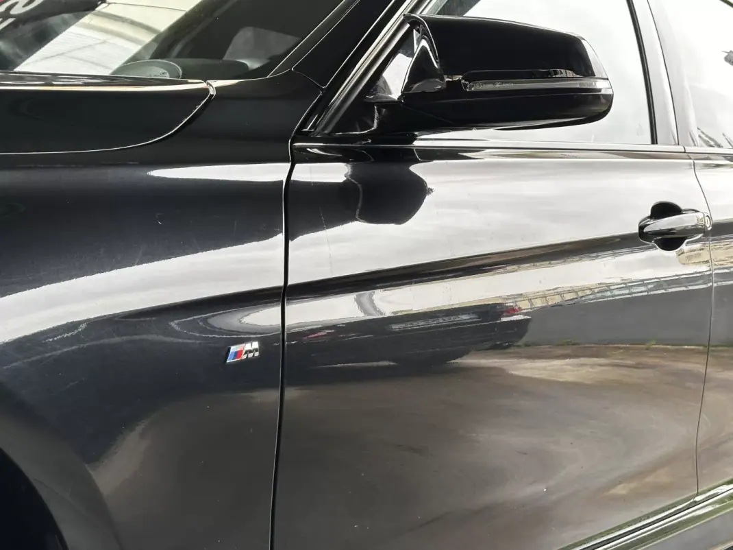 BMW 318 2014 - 18750 EUR, 237000 km - AUTO.MOTO.pt - 237000km - foto 5 de 40