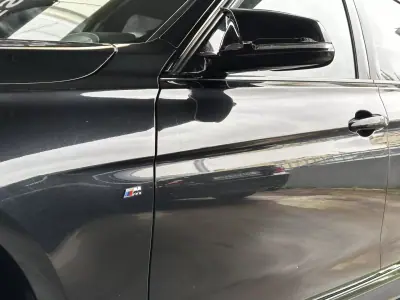 BMW 318 2014 - 18750 EUR, 237000 km - AUTO.MOTO.pt - 237000km - foto 5 de 40