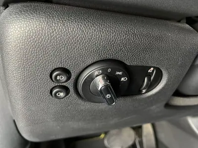 MINI Electric 2020 - 18800 EUR, 54497 km - AUTO.MOTO.pt - 54497km - foto 23 de 25
