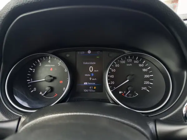 Nissan Qashqai 2019 - 18990 EUR, 106000 km - AUTO.MOTO.pt - 106000km - foto 20 de 41