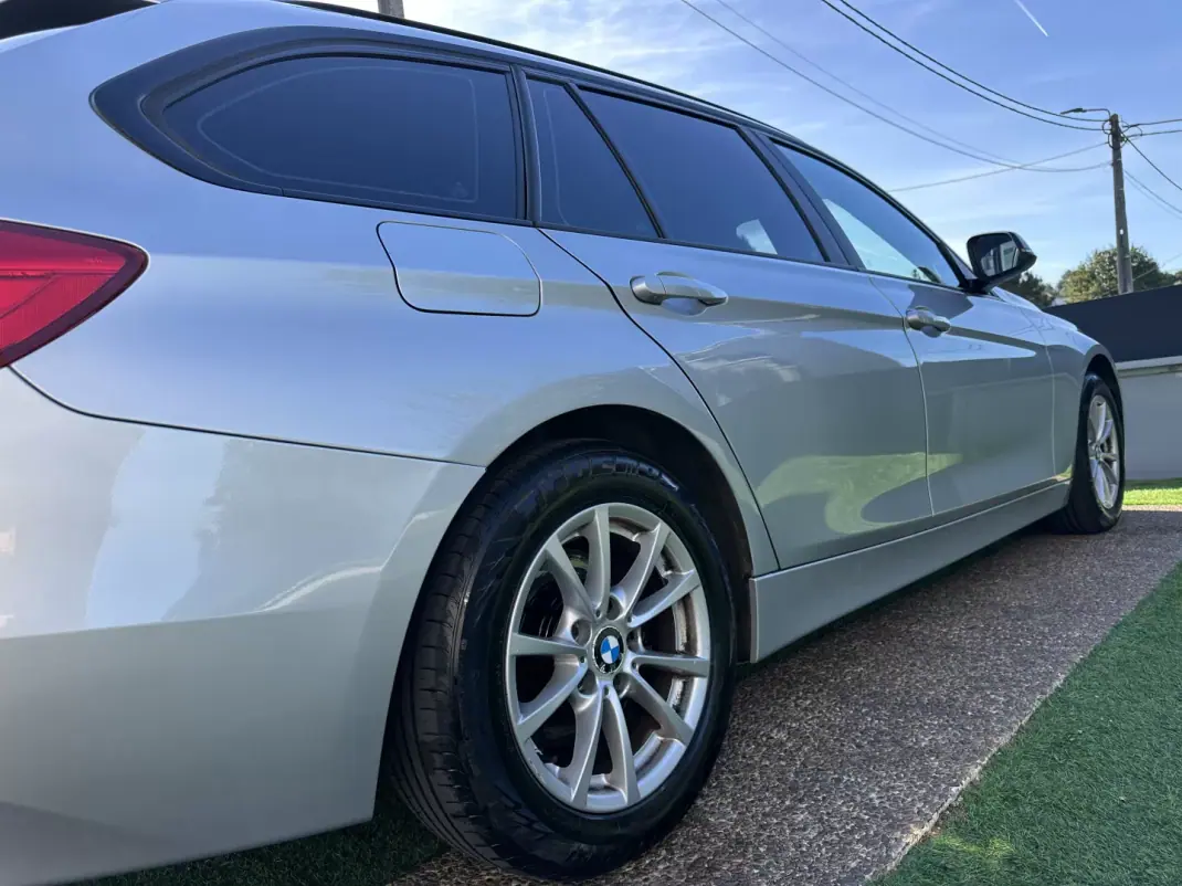 BMW 318 2014 - 10900 EUR, 260000 km - 260000km - foto 17 de 58