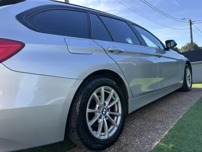 BMW 318 2014 - 10900 EUR, 260000 km - 260000km - foto 17 de 58