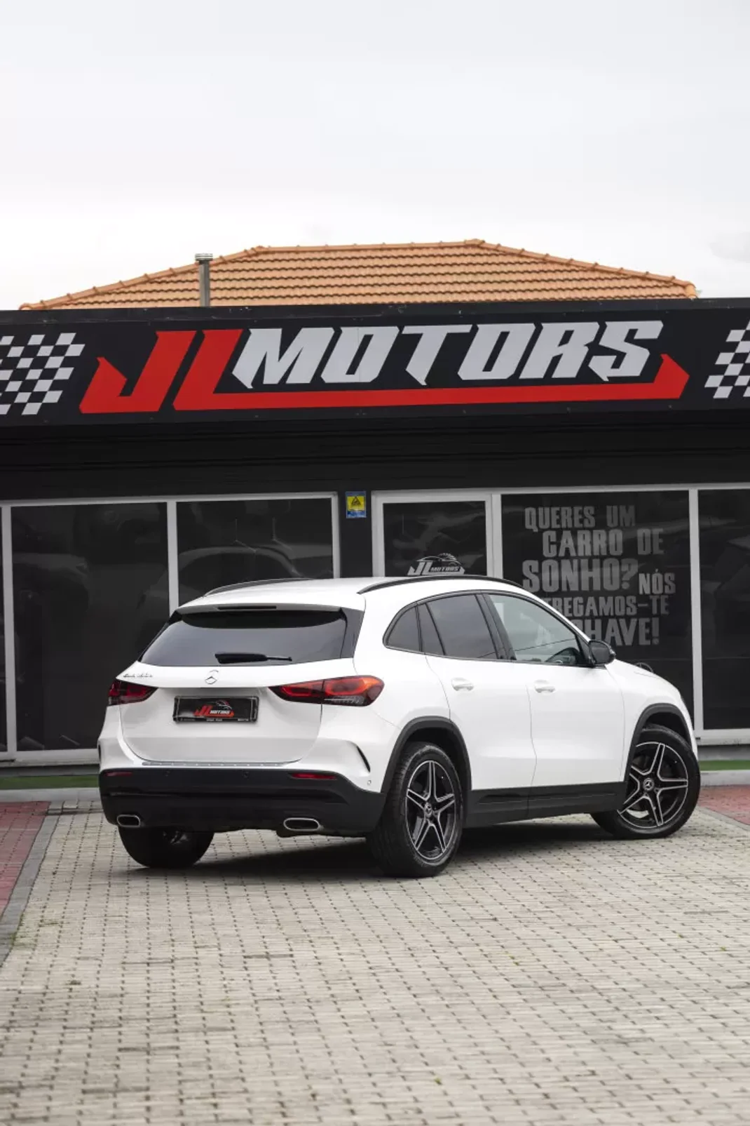 Mercedes-Benz GLA 180 2021 - 41900 EUR, 54000 km - AUTO.MOTO.pt - 54000km - foto 29 de 29