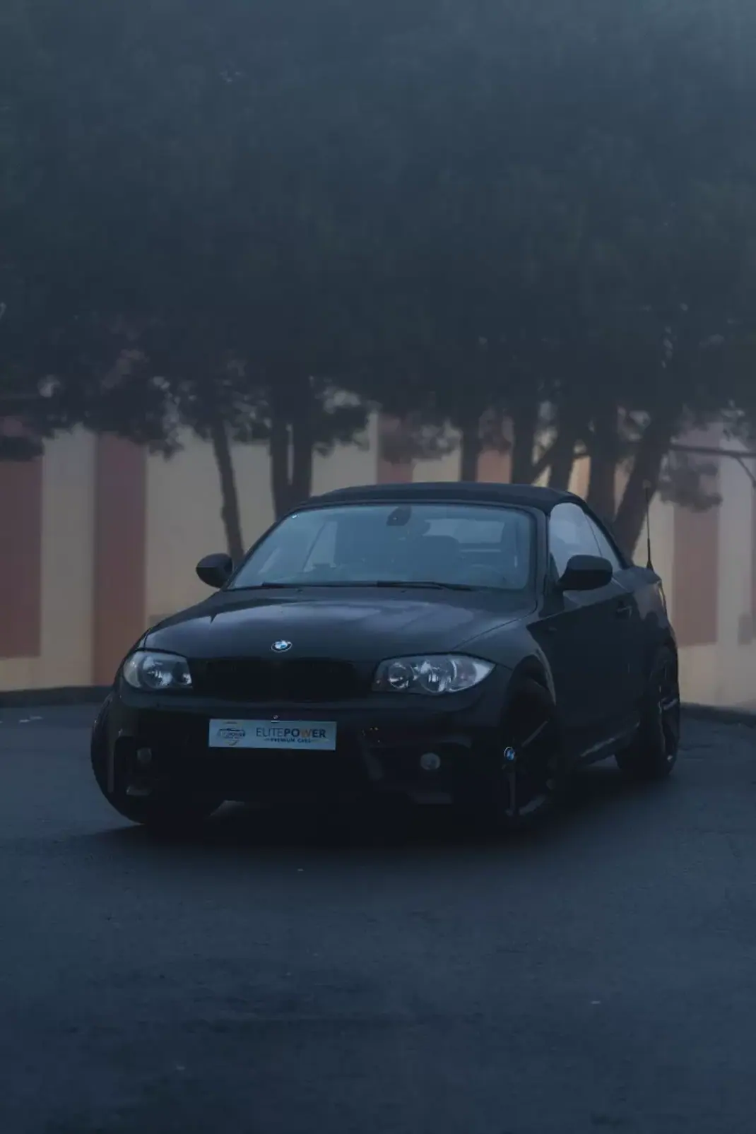 BMW 118 2011 - 12900 EUR, 210555 km - AUTO.MOTO.pt - 210555km - foto 10 de 12