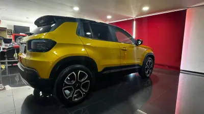 Jeep Avenger 2023 - 24990 EUR, 41228 km - AUTO.MOTO.pt - 41228km - foto 7 de 27