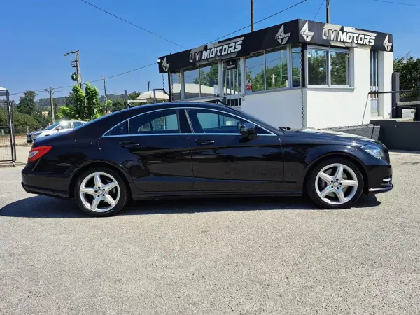 Mercedes-Benz CLS 350 2014 - 29000 EUR, 237000 km - AUTO.MOTO.pt - 237000km - foto 5 de 50