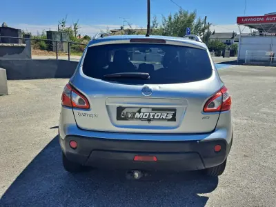 Nissan Qashqai 2010 - 7950 EUR, 328682 km - 328682km - foto 8 de 42