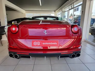 Ferrari California 2016 - 157000 EUR, 73000 km - AUTO.MOTO.pt - 73000km - foto 11 de 56