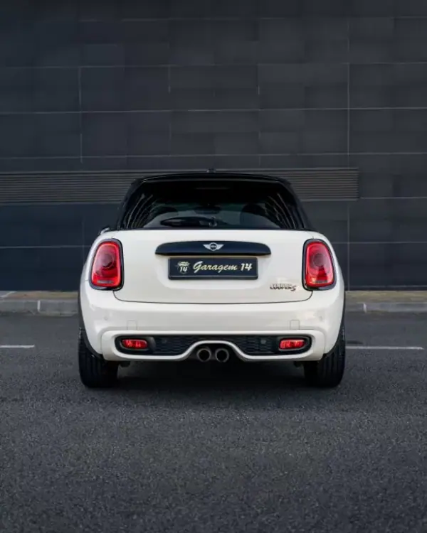 MINI Cooper 2015 - 19990 EUR, 135300 km - AUTO.MOTO.pt - 135300km - foto 43 de 54