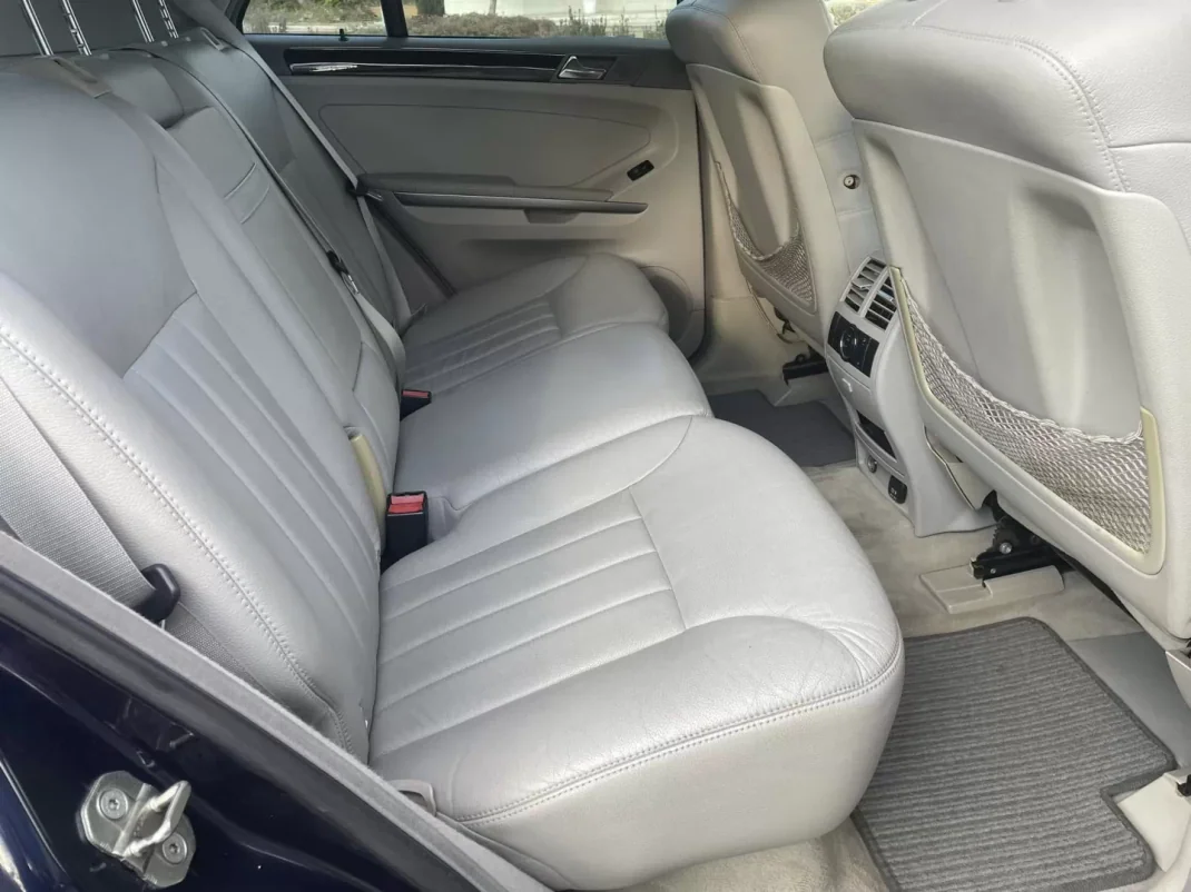 Mercedes-Benz ML 320 2005 - 18900 EUR, 207000 km - AUTO.MOTO.pt - 207000km - foto 11 de 11