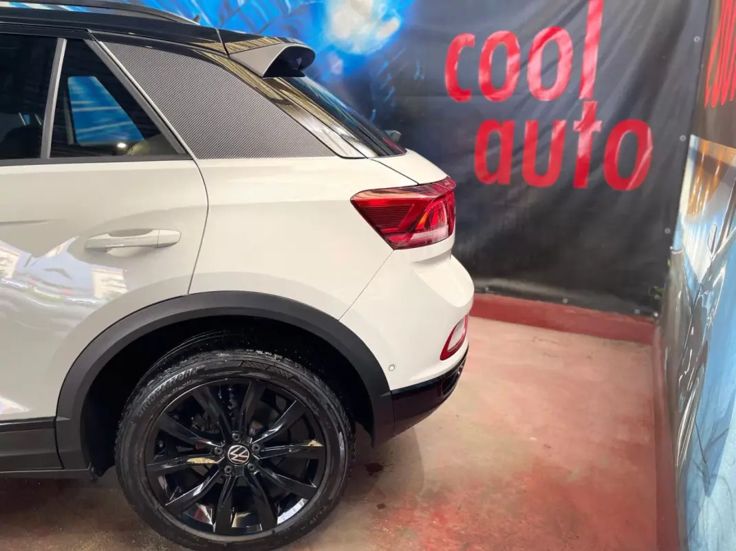 Volkswagen T-Roc 2023 - 21100 EUR, 51000 km - AUTO.MOTO.pt - 51000km - foto 21 de 49