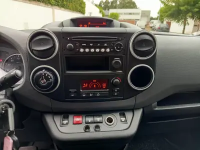 Citroën e-Berlingo 2020 - 8990 EUR, 22300 km - AUTO.MOTO.pt - 22300km - foto 14 de 14
