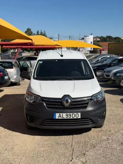 Renault EXPRESS 1.5 DCI BLUE 95 CONFORT 2021 - 14990 EUR, 188496 km - AUTO.MOTO.pt - 188496km - foto 2 de 8