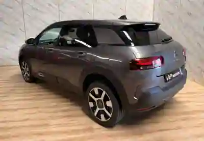 Citroën C4 Cactus 2018 - 15900 EUR, 70000 km - 70000km - foto 10 de 11