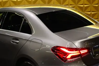 Mercedes-Benz A 250 2020 - 23900 EUR, 140000 km - AUTO.MOTO.pt - 140000km - foto 12 de 35