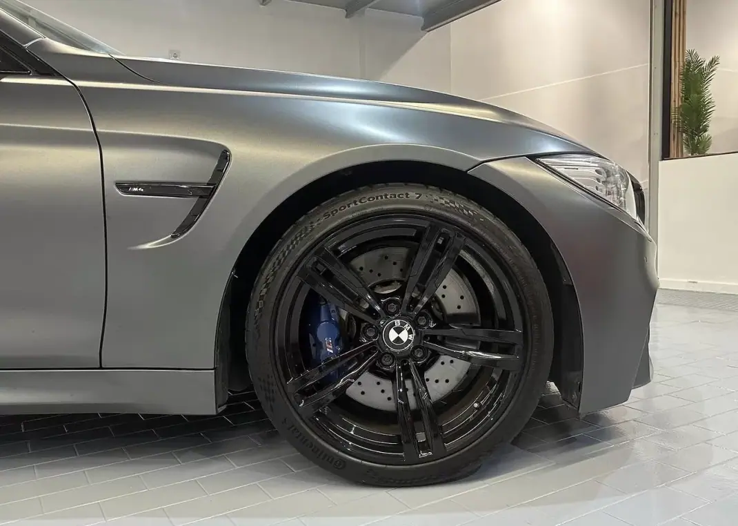 BMW M4 2015 - 42900 EUR, 139000 km - 139000km - foto 6 de 10
