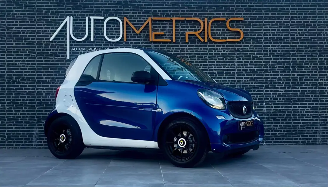 Smart Fortwo Cabrio 2015 - 9250 EUR, 176000 km - AUTO.MOTO.pt - 176000km - foto 12 de 12
