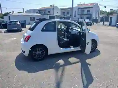 Fiat 500C 2021 - 11500 EUR, 132445 km - AUTO.MOTO.pt - 132445km - foto 4 de 15