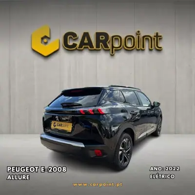 Peugeot e-2008 2023 — foto 4 de 10