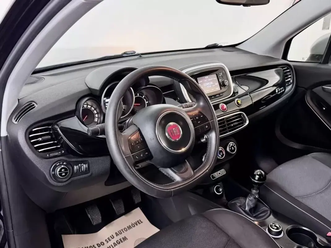 Fiat 500X 2015 - 9950 EUR, 130000 km - 130000km - foto 18 de 48