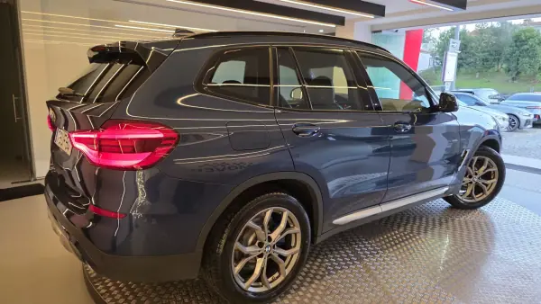 BMW X3 2018 - 26900 EUR, 209342 km - AUTO.MOTO.pt - 209342km - foto 19 de 65
