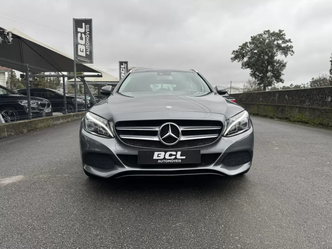 Mercedes-Benz C 200 2016 - 18990 EUR, 156000 km - AUTO.MOTO.pt - 156000km - foto 2 de 28