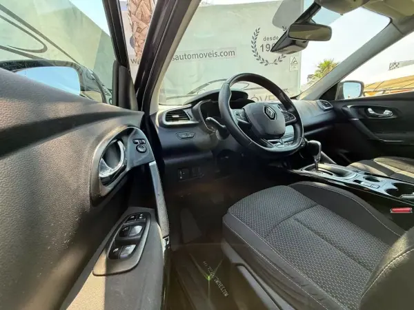 Renault Kadjar 2017 - 14900 EUR, 124200 km - AUTO.MOTO.pt - 124200km - foto 11 de 52